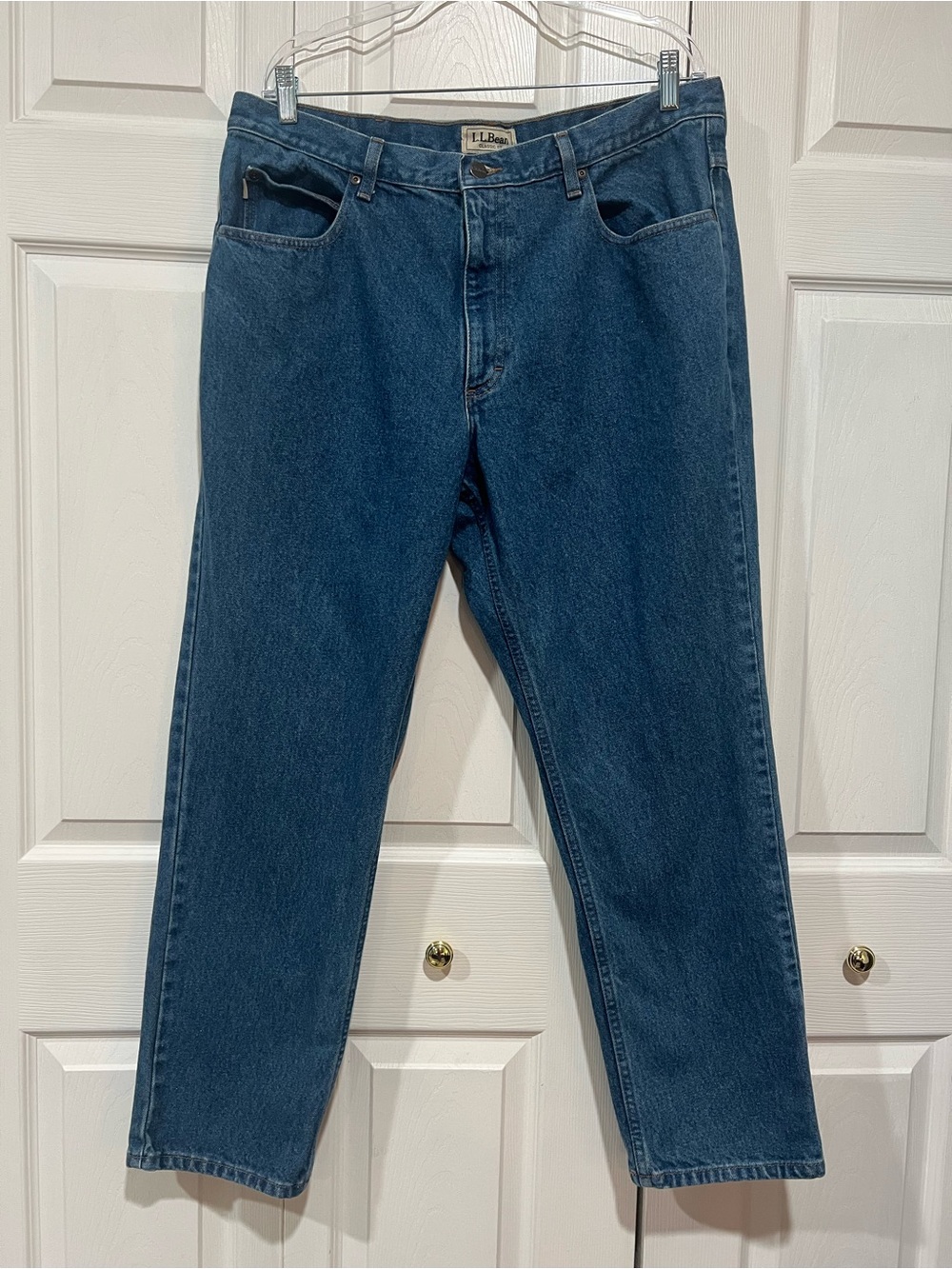 💙 L.L. Bean Men’s Classic Fit Blue Denim Jeans - 38 x 30 (01368)